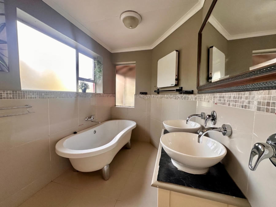  Bedroom Property for Sale in George Rural Western Cape